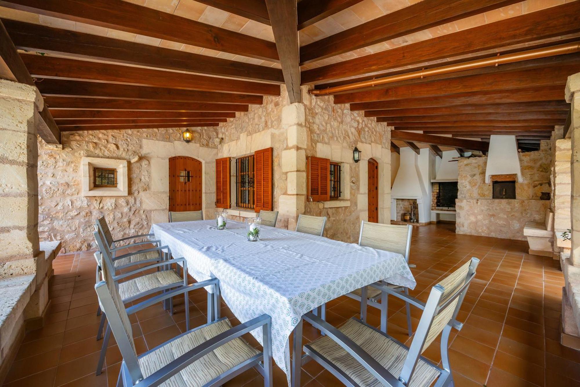 Seguinot D'alt Villa